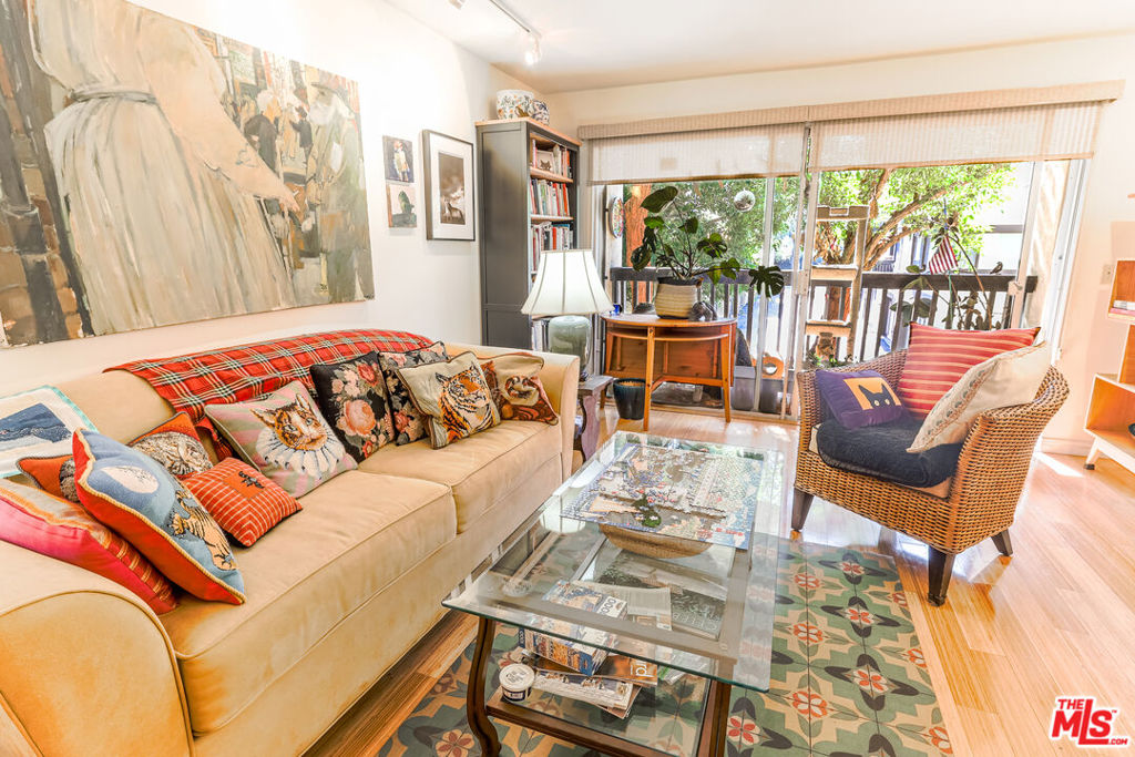 8105 Raintree Circle