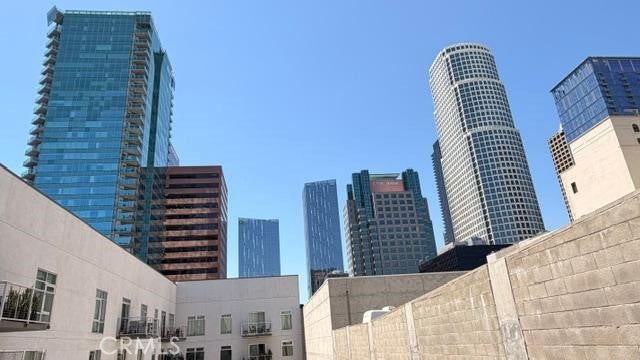 645 W 9th Street 618