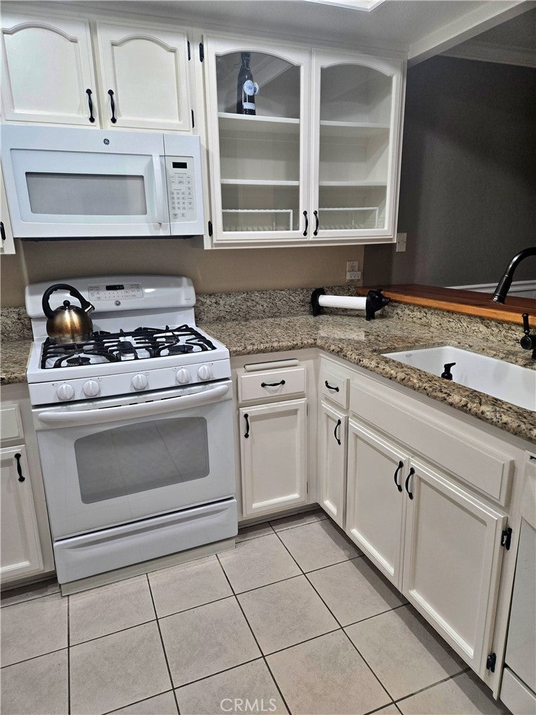 1275 W Capitol 113