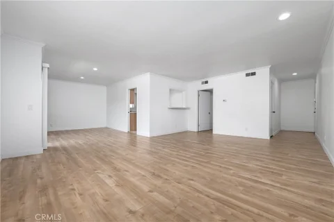 4700 Natick Ave Unit 117, Sherman Oaks, CA 91423 - MLS#: SB26111049
