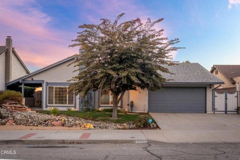 Photo of 2717 Carlmont Place, Simi Valley, CA 93065 (MLS # V1-38630)