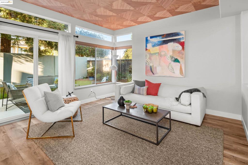 MARINA BAY - Residential