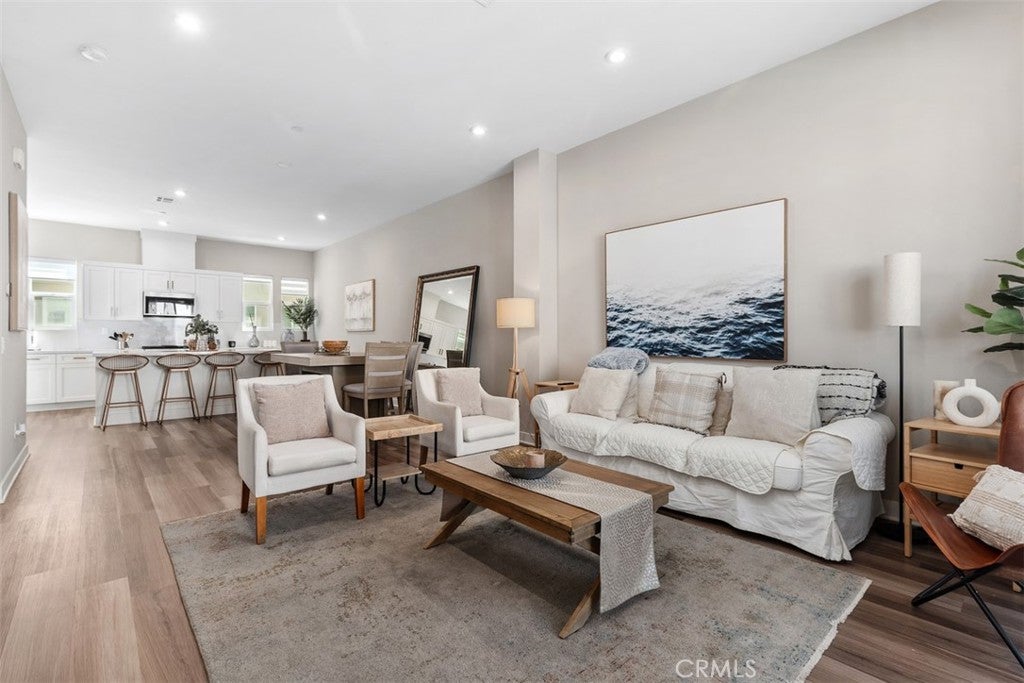 1311 W Cara Dr
