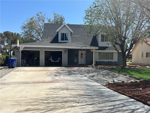 Photo of 14989 Blue Grass Dr, Helendale, CA 92342 (MLS # HD26034817)