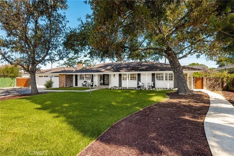 1209 E Walnut Ave, Orange, CA 92867 - MLS#: PW26193842