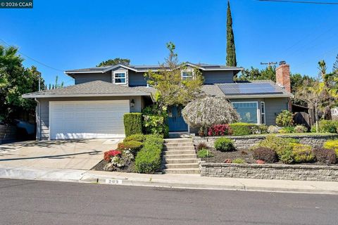 Photo of 203 Virginia Cir, Martinez, CA 94553 (MLS # 41127719)