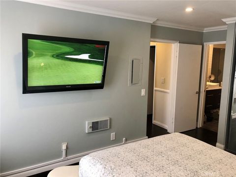 Tiny photo for 555 Esplanade #517, Redondo Beach, CA 90277 (MLS # SB25232753)