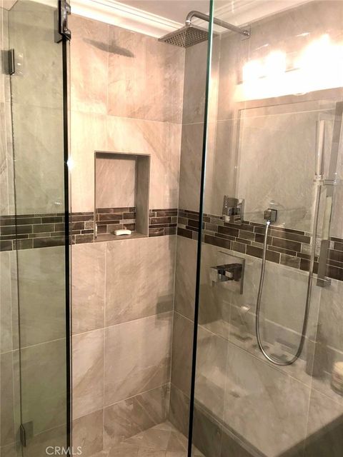 Tiny photo for 555 Esplanade #517, Redondo Beach, CA 90277 (MLS # SB25232753)