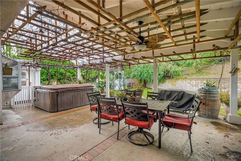 Tiny photo for 7354 Woodvale Court, West Hills, CA 91307 (MLS # SR26029059)