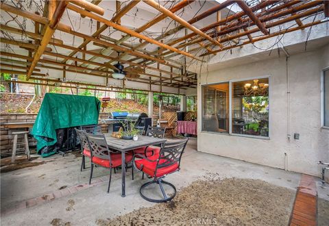 Tiny photo for 7354 Woodvale Court, West Hills, CA 91307 (MLS # SR26029059)