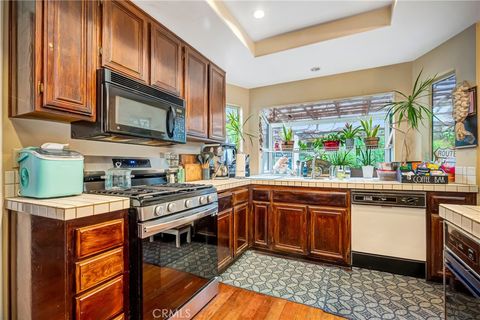 Tiny photo for 7354 Woodvale Court, West Hills, CA 91307 (MLS # SR26029059)