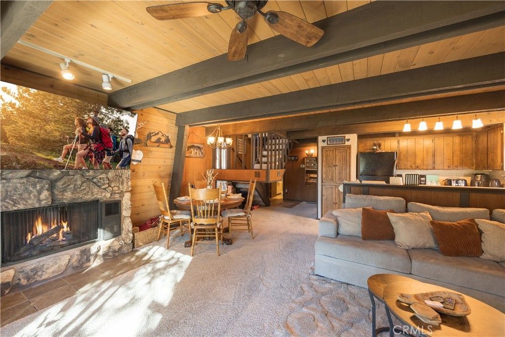 Photo of 764 Panamint Mountain, Big Bear City, CA 92314 (MLS # IG25266753)