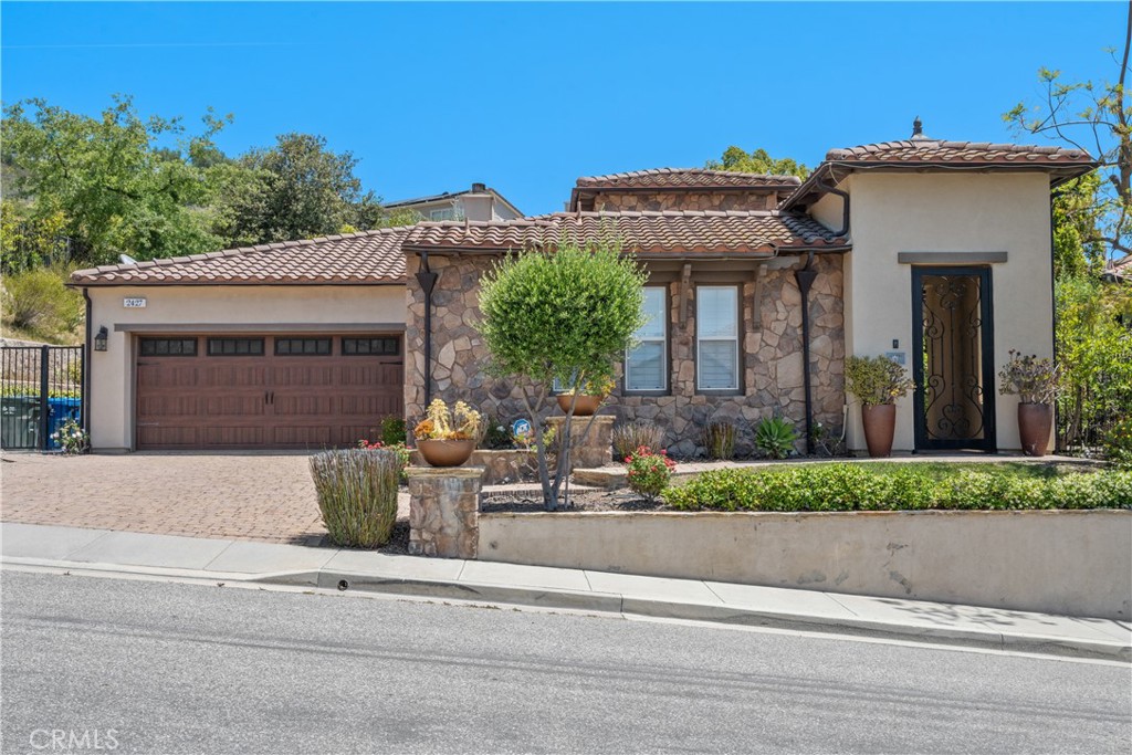 2427 Springbrook