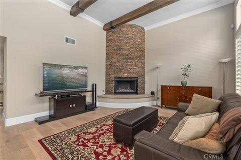 Tiny photo for 2427 Springbrook ST, Thousand Oaks, CA 91362 (MLS # SR26120009)