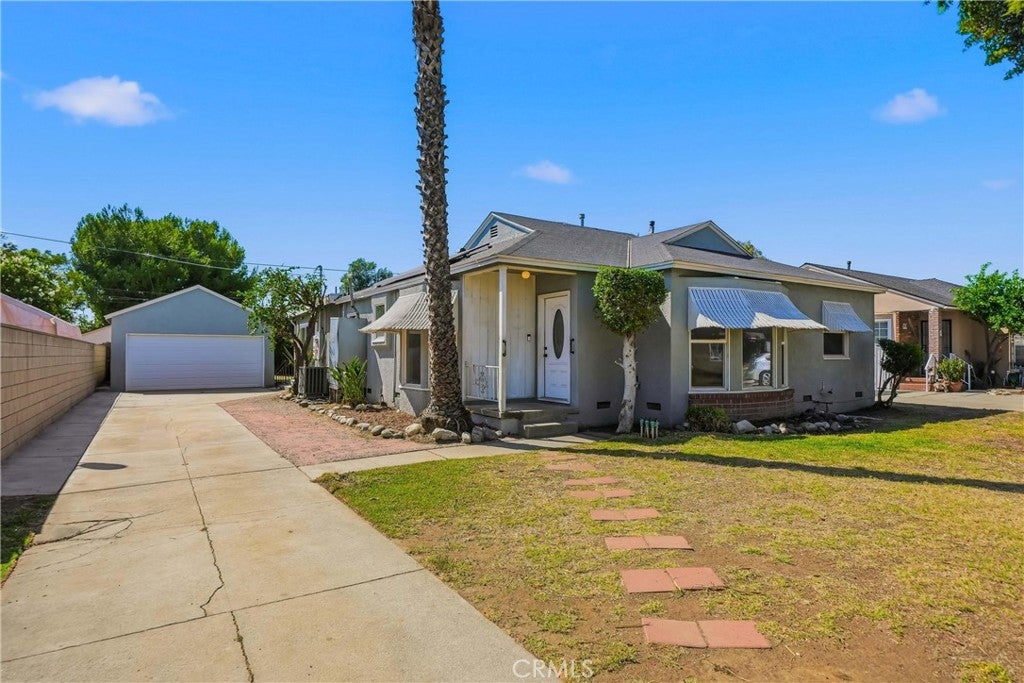 209 N Broadmoor