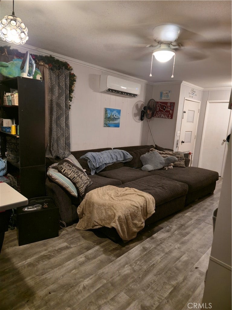 485 Idyllwild Dr 28