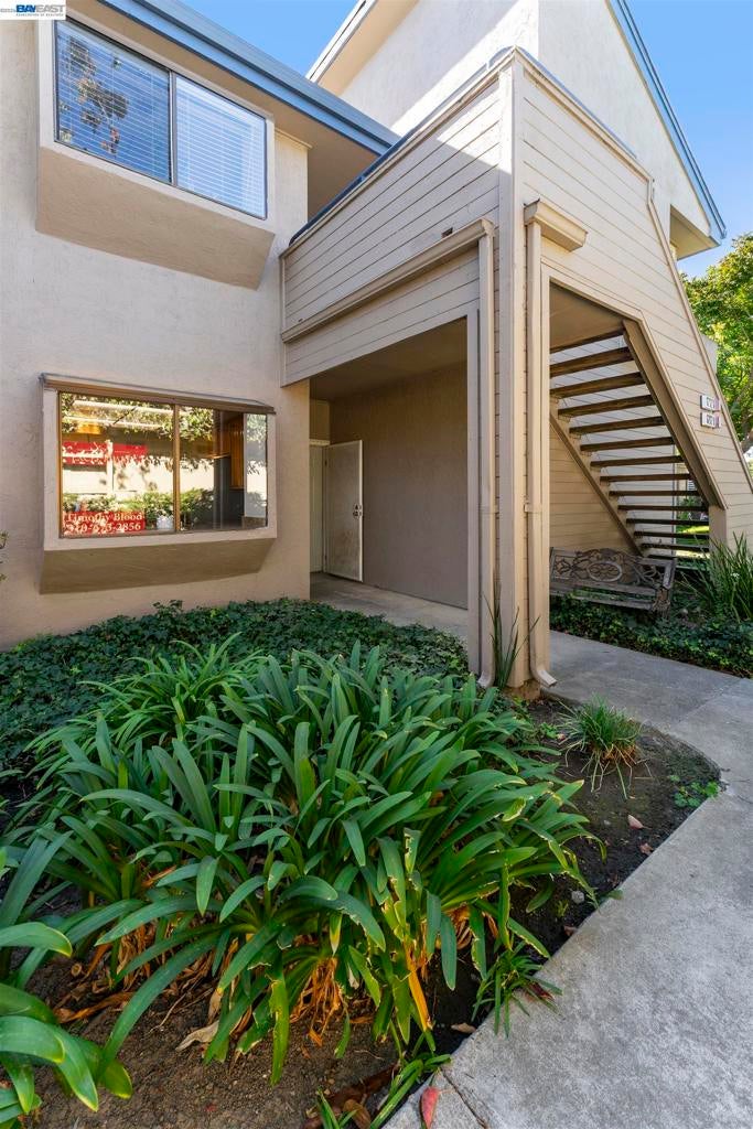 6212 Buena Vista Dr A