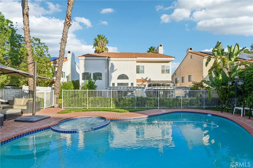 Stevenson Ranch, California 91381, United States, 4 Bedrooms Bedrooms, ,3 BathroomsBathrooms,Residential,Active,203455