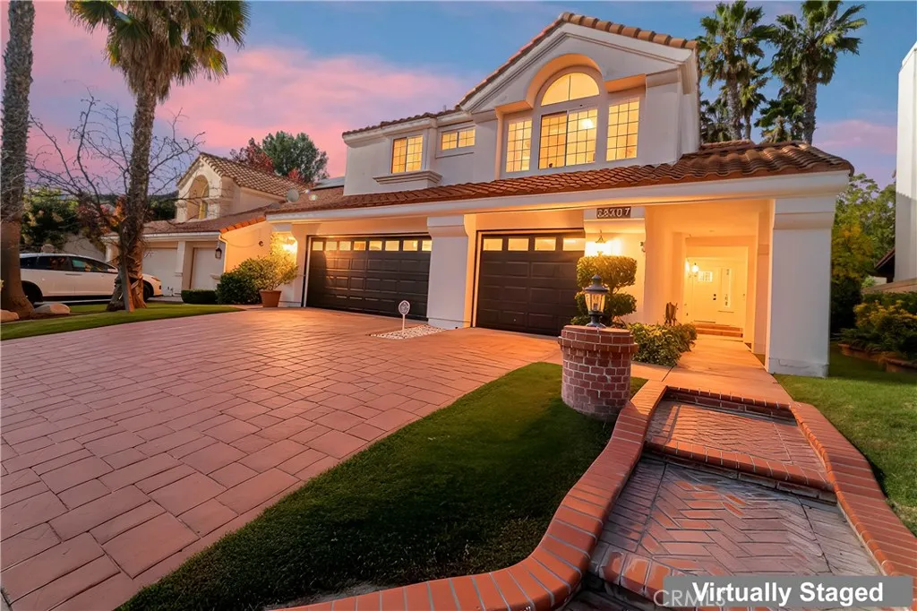 Stevenson Ranch, California 91381, United States, 4 Bedrooms Bedrooms, ,3 BathroomsBathrooms,Residential,Active,203455