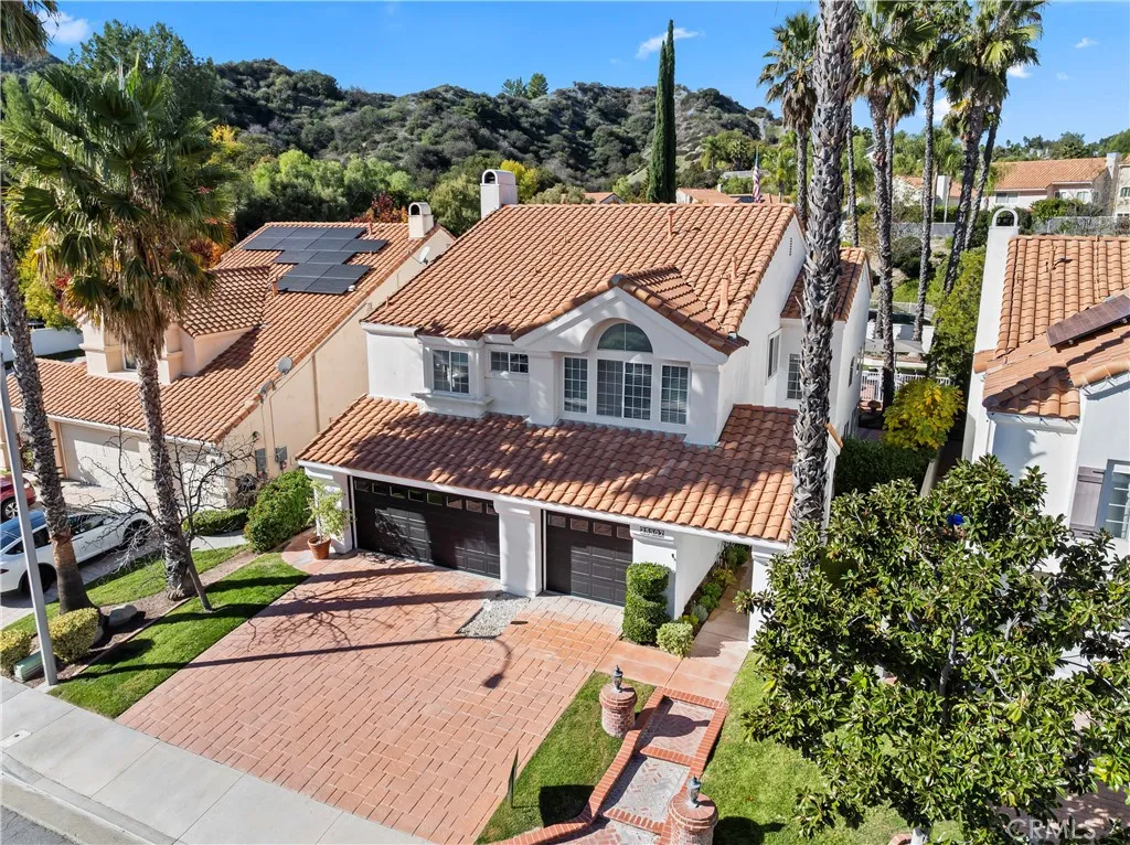 Stevenson Ranch, California 91381, United States, 4 Bedrooms Bedrooms, ,3 BathroomsBathrooms,Residential,Active,203455