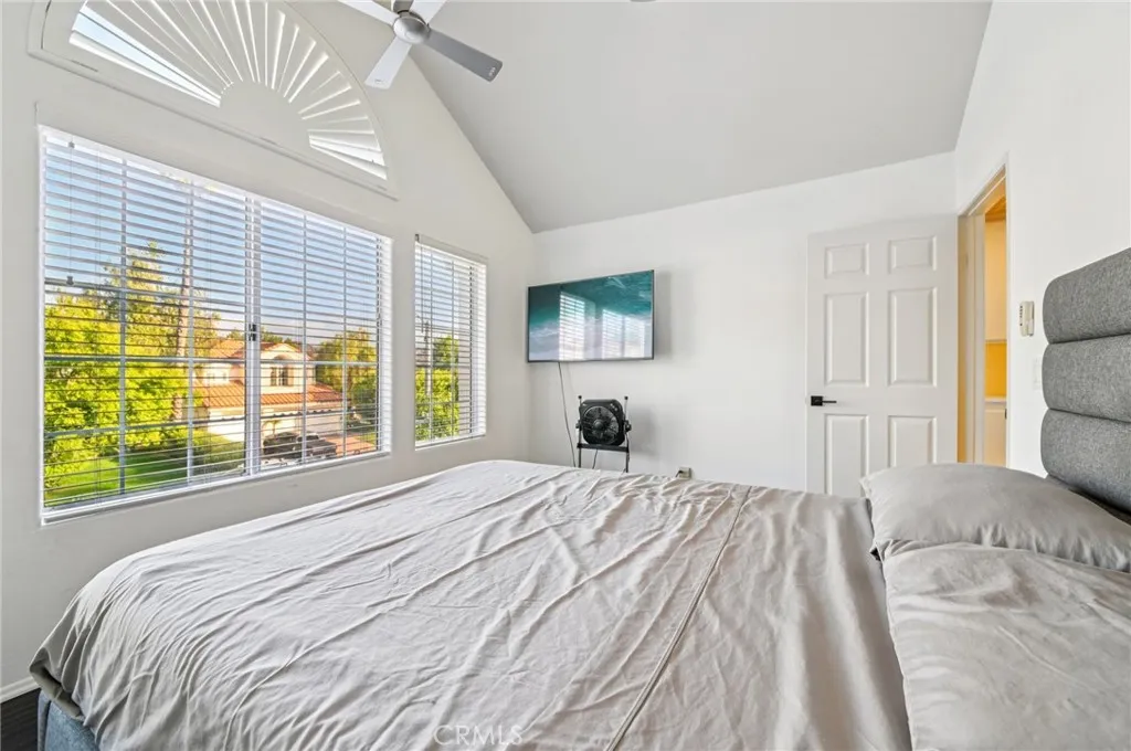 Stevenson Ranch, California 91381, United States, 4 Bedrooms Bedrooms, ,3 BathroomsBathrooms,Residential,Active,203455