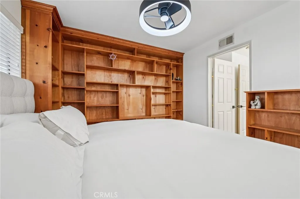 Stevenson Ranch, California 91381, United States, 4 Bedrooms Bedrooms, ,3 BathroomsBathrooms,Residential,Active,203455