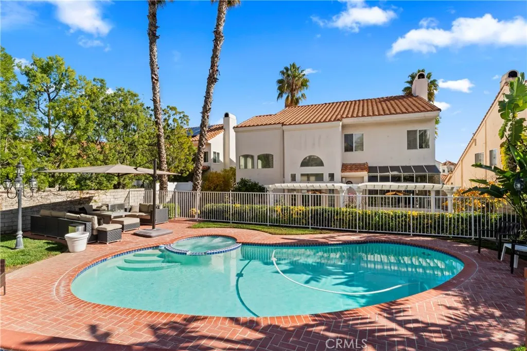 Stevenson Ranch, California 91381, United States, 4 Bedrooms Bedrooms, ,3 BathroomsBathrooms,Residential,Active,203455