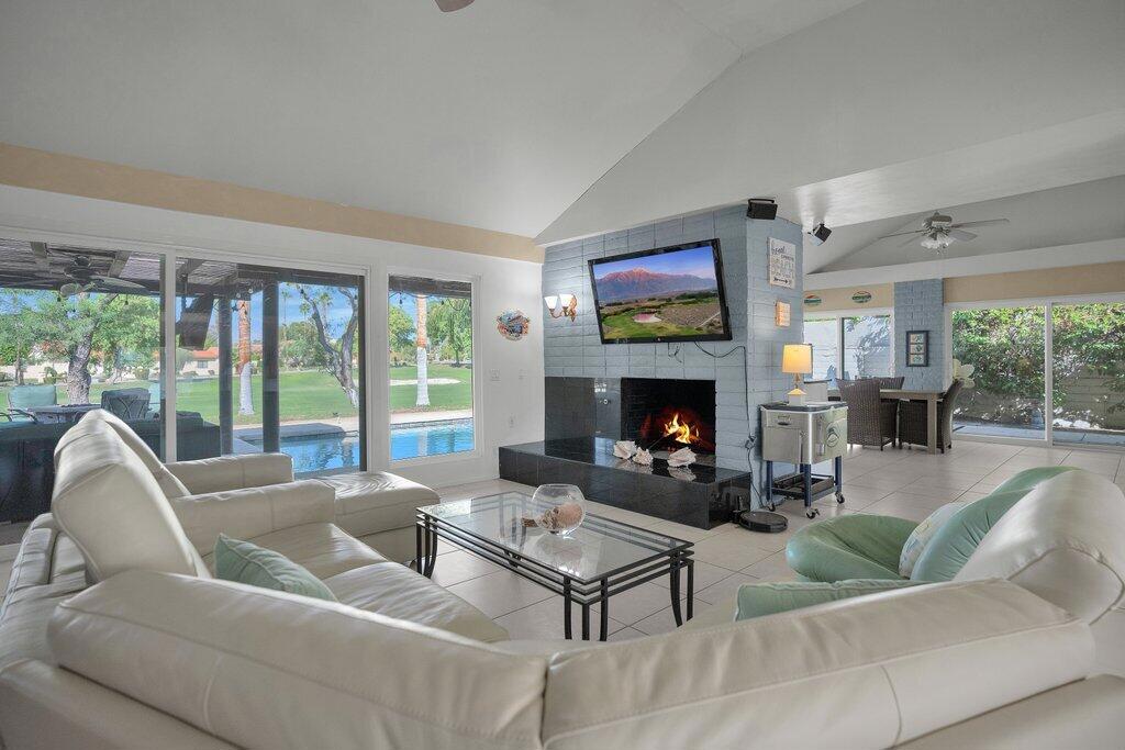 BDCC Country - Residential