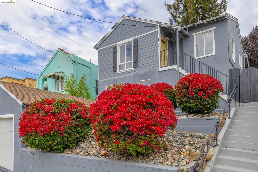 8342 Ney Avenue AVE, Oakland CA 94605