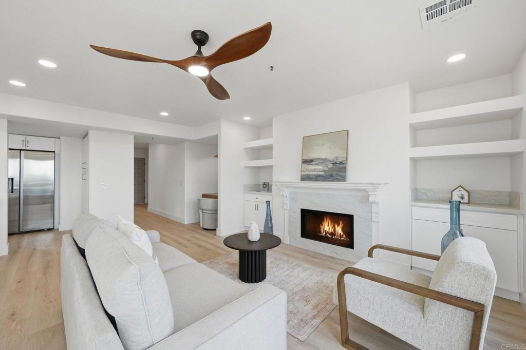 714 Seacoast Drive 216