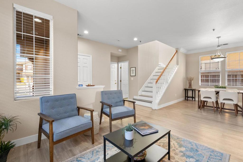 113 Kingfisher Drive