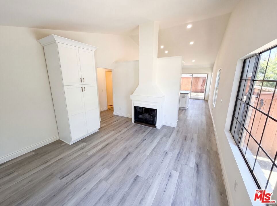 12305 Daisy Court