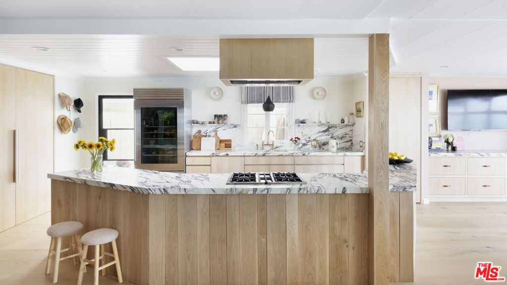 29500 Heathercliff Road 138