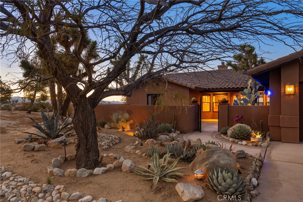 60556 Mountain View Trail