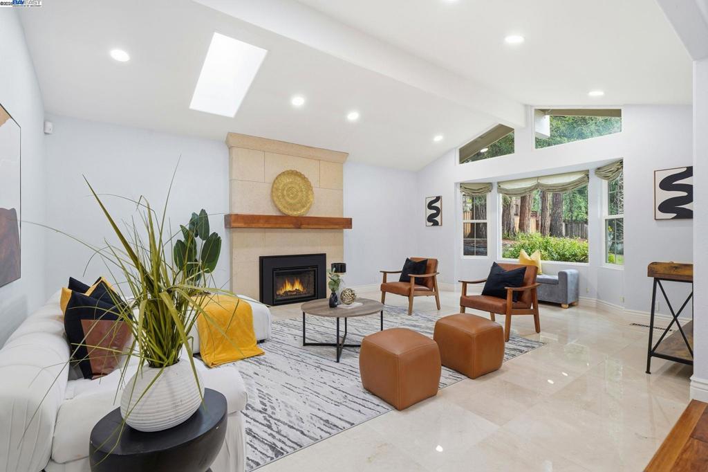 SYCAMORE HOMES - Residential