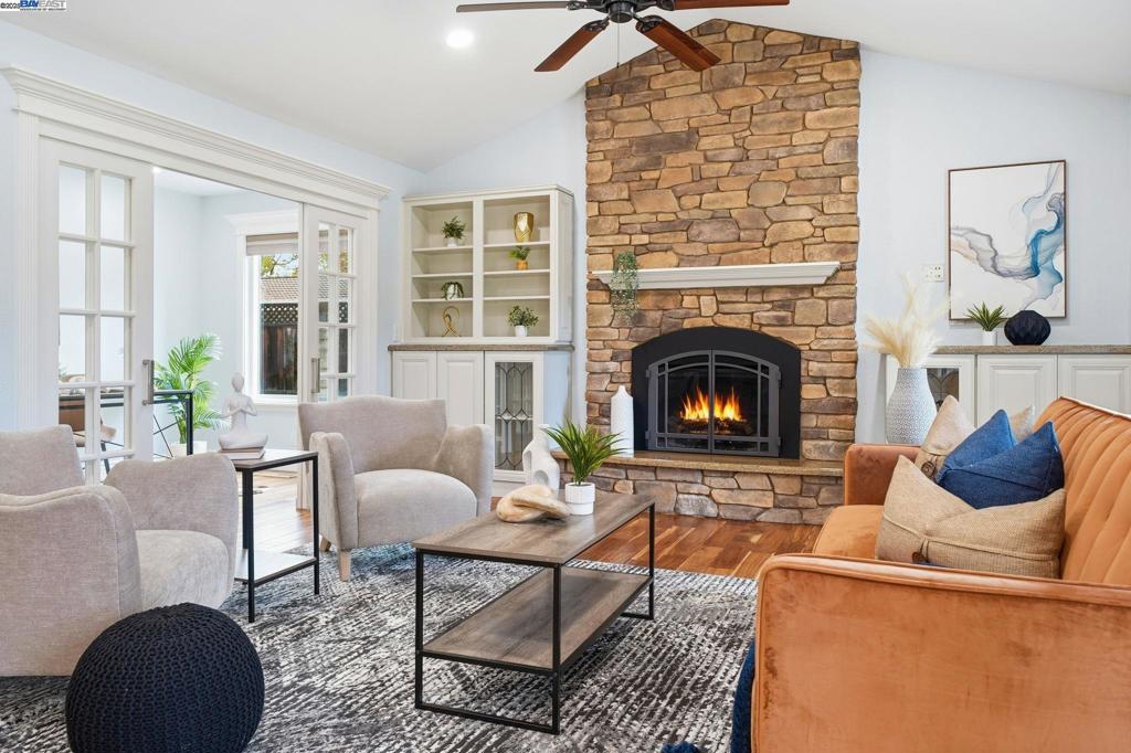 SYCAMORE HOMES - Residential