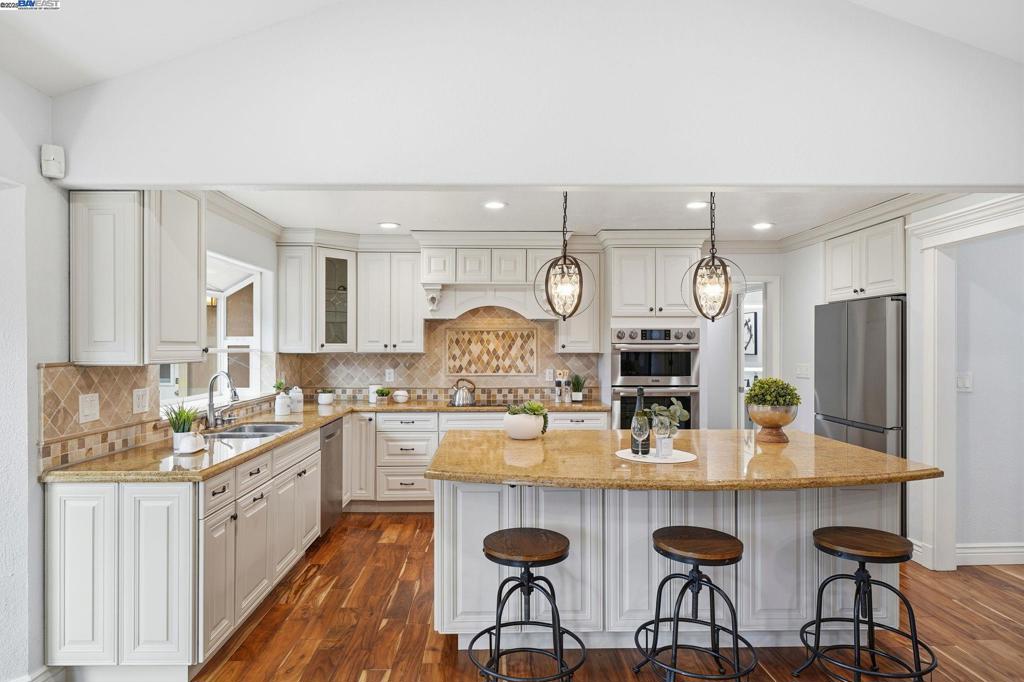 SYCAMORE HOMES - Residential