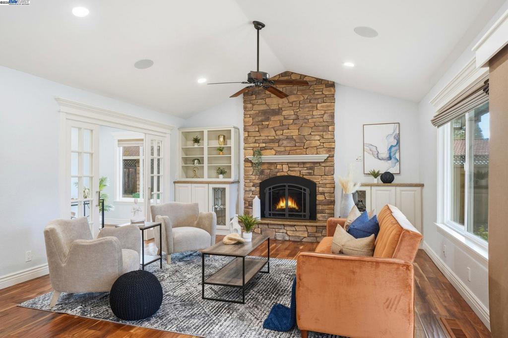 SYCAMORE HOMES - Residential