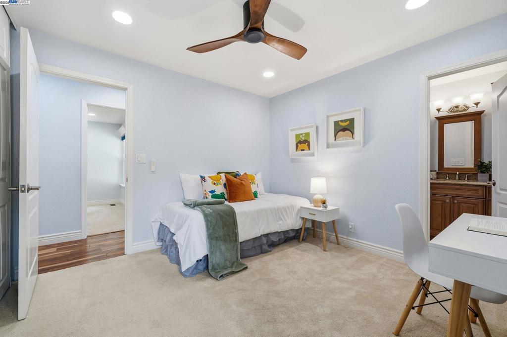 SYCAMORE HOMES - Residential