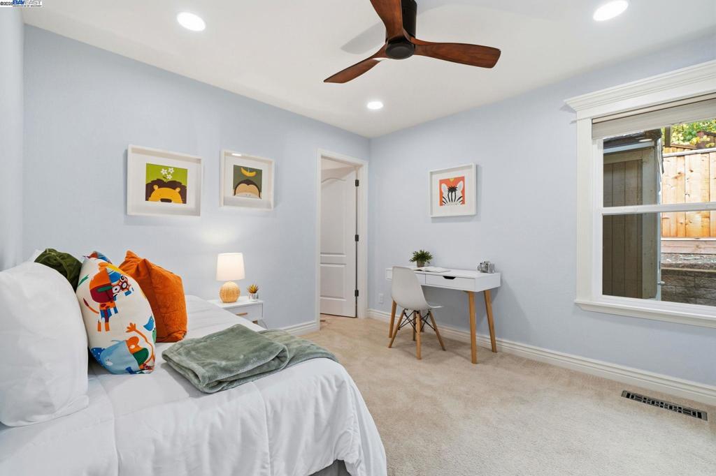 SYCAMORE HOMES - Residential