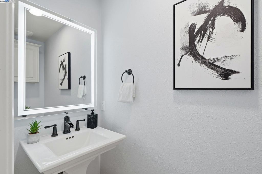 SYCAMORE HOMES - Residential