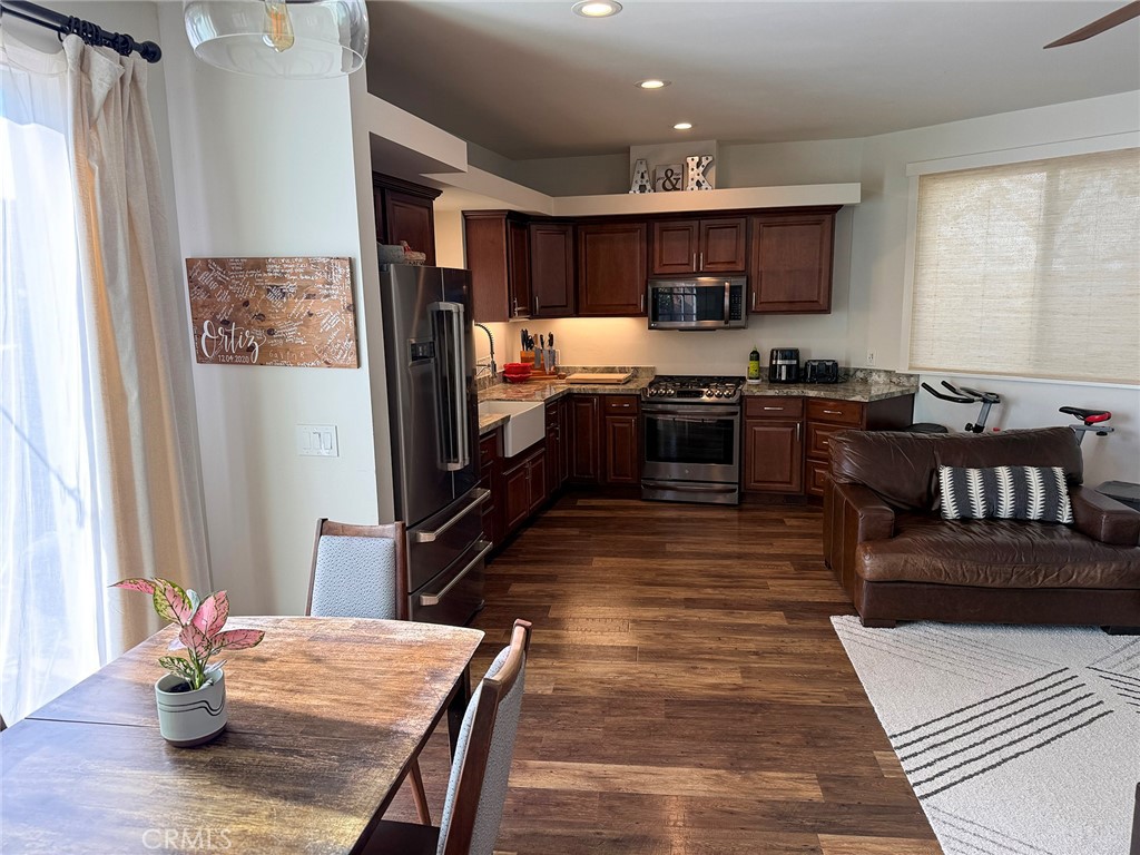 Troy Homes (TH) - Residential Lease