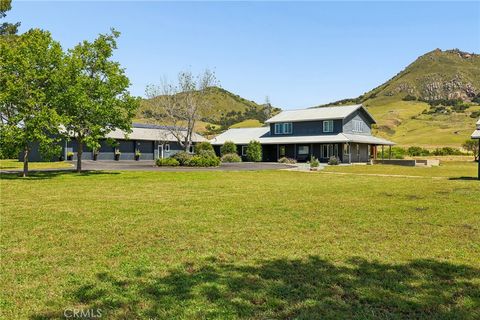 Photo of 250 Oconnor Way, San Luis Obispo, CA 93405 (MLS # PI26090898)