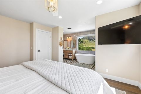 Tiny photo for 250 Oconnor Way, San Luis Obispo, CA 93405 (MLS # PI26090898)