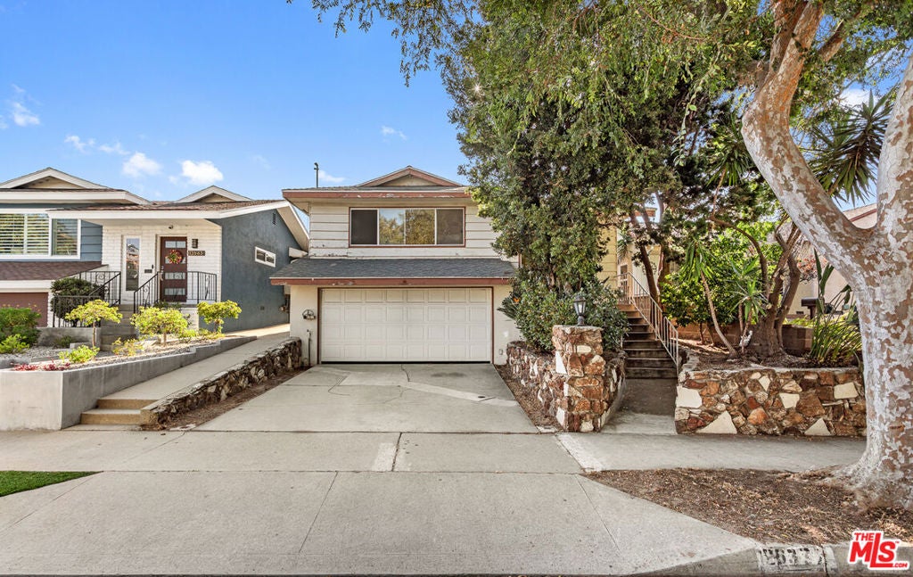 12637 Manor Drive