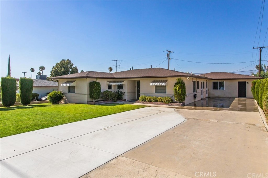 This gorgeous 3 bedroom, 2 bathroom home is located walking distance of Loma Linda University and Loma Linda Medical Center. It features a spacious living room and sun room and has recent upgrades including beautiful plank flooring, newer stainless appliances and quartz counter tops. Enjoy an indoor laundry room as well. This is part of a triplex with 2 other units on the property. Water, trash, sewer, gas and gardening is included with the rent.
