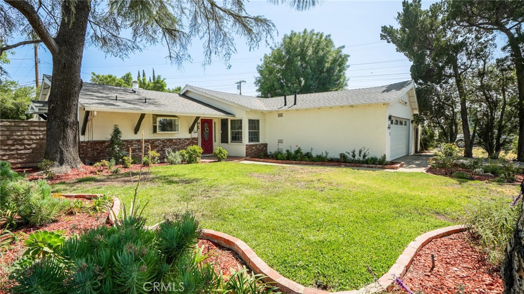 11426 Collett Avenue