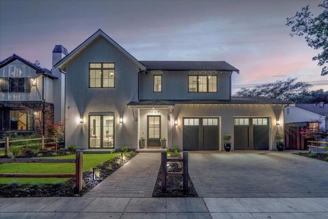 Photo of 1067 Camino Pablo, San Jose, CA 95125 (MLS # ML82042905)