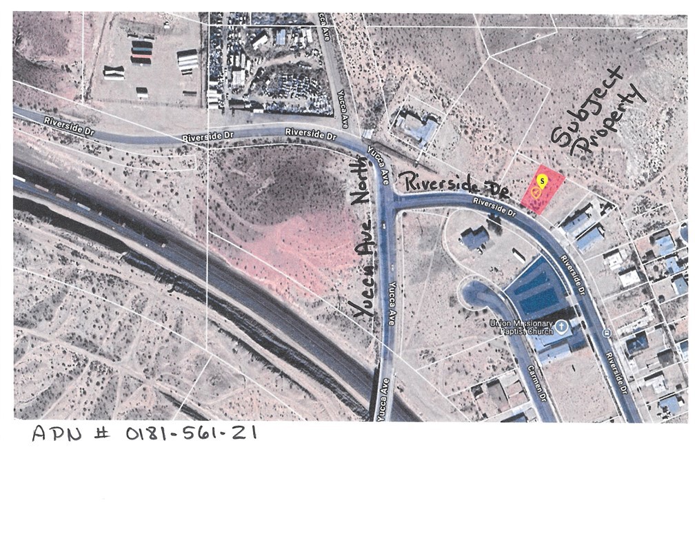 Nice visible vacant land. There is utilities and houses close by. Priced to sell. Hold this property for investment. You could also build a home here. Maybe even a duplex to rent one side and live in the other?