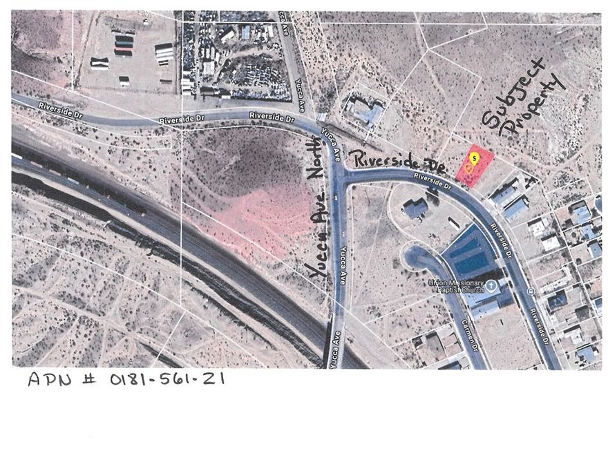 Nice visible vacant land. There is utilities and houses close by. Priced to sell. Hold this property for investment. You could also build a home here. Maybe even a duplex to rent one side and live in the other?